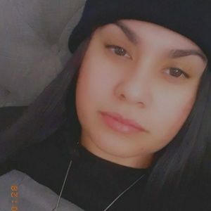 Meet your Posher, Beatriz